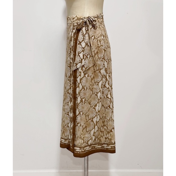MICHAEL Michael Kors Python Snakeskin Print Animal Print Wrap Midi Skirt Size S - Picture 2 of 6